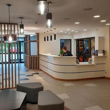 Euroville Jugend- Und Sporthotel Naumbourg Extérieur photo