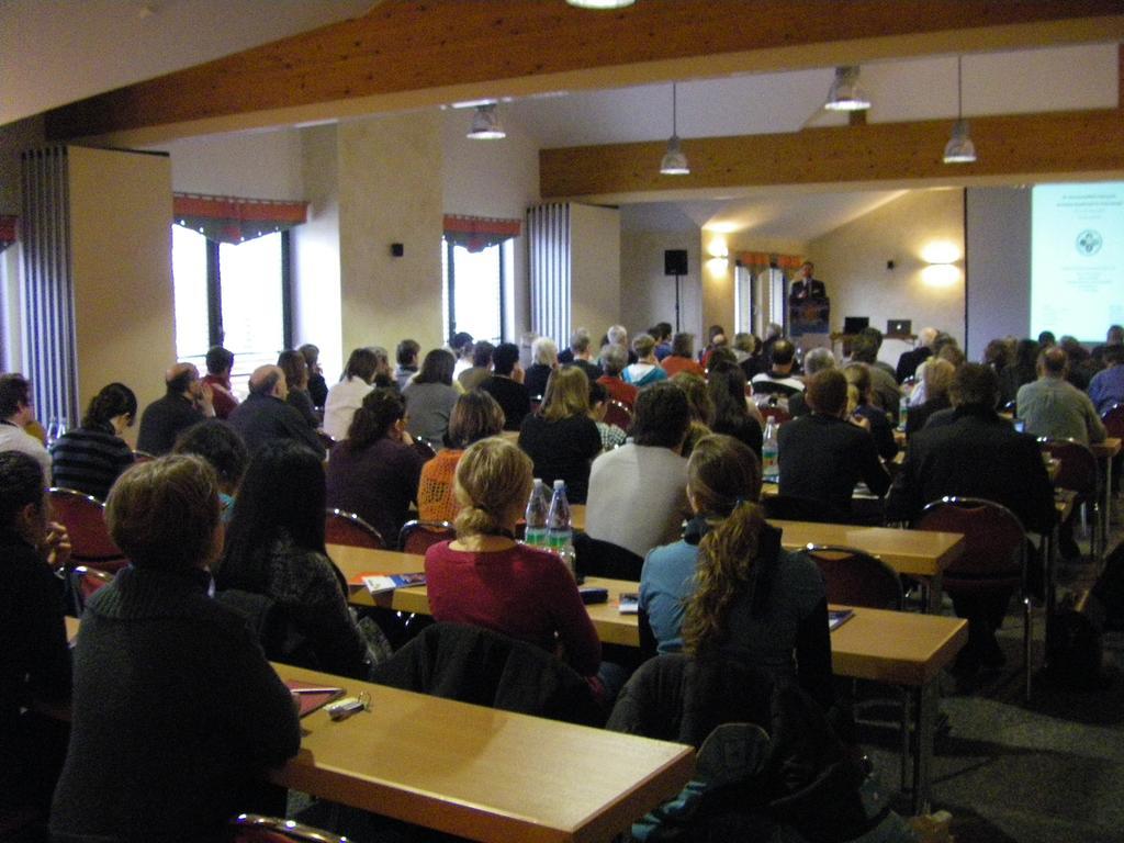 Euroville Jugend- Und Sporthotel Naumbourg Extérieur photo