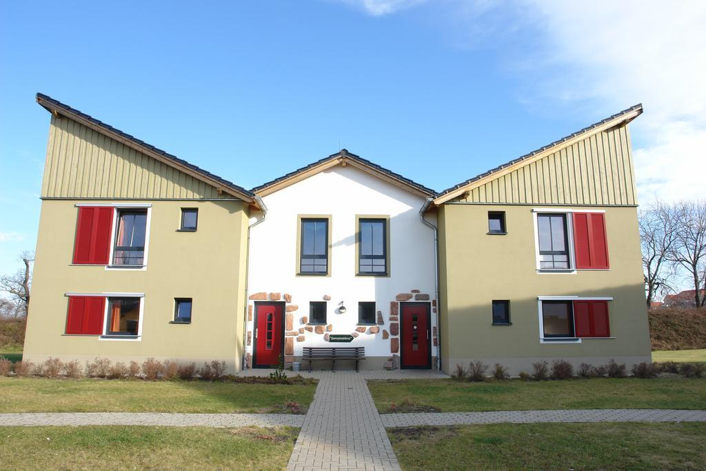 Euroville Jugend- Und Sporthotel Naumbourg Extérieur photo