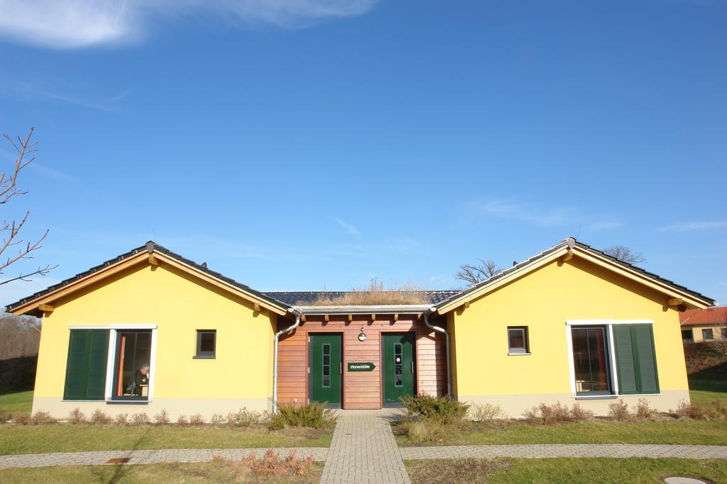 Euroville Jugend- Und Sporthotel Naumbourg Extérieur photo